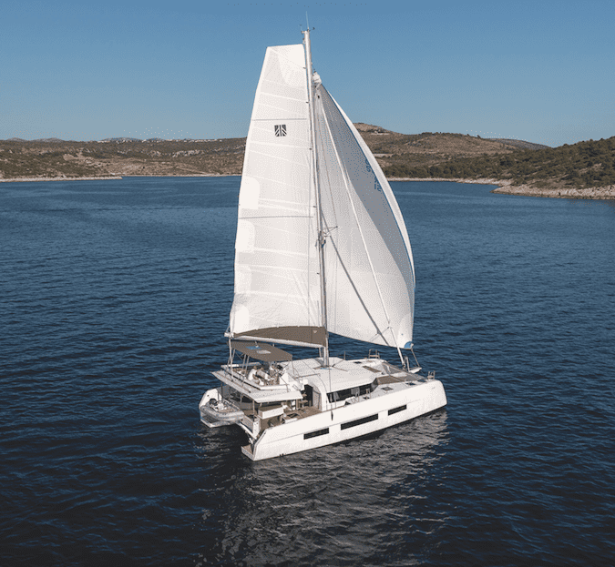 Dufour Catamaran 48 Sail - Siente El Mar